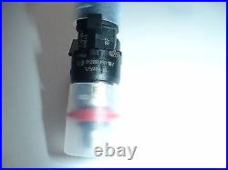 8 new Genuine Bosch 0280158187 short style fuel injectors made in USA